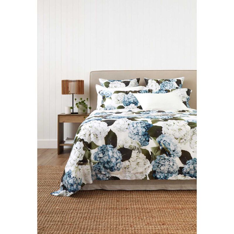 Wallace Cotton Beloved Hydrangea Oxford Pillowcase Set image number 1